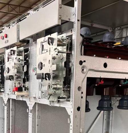Close-up of SM6-36 load switch operating mechanism for troubleshooting mechanical faults